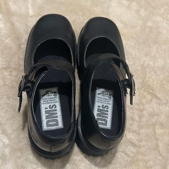 Dr. Martens Shoes - Dr.Martens leather shoes